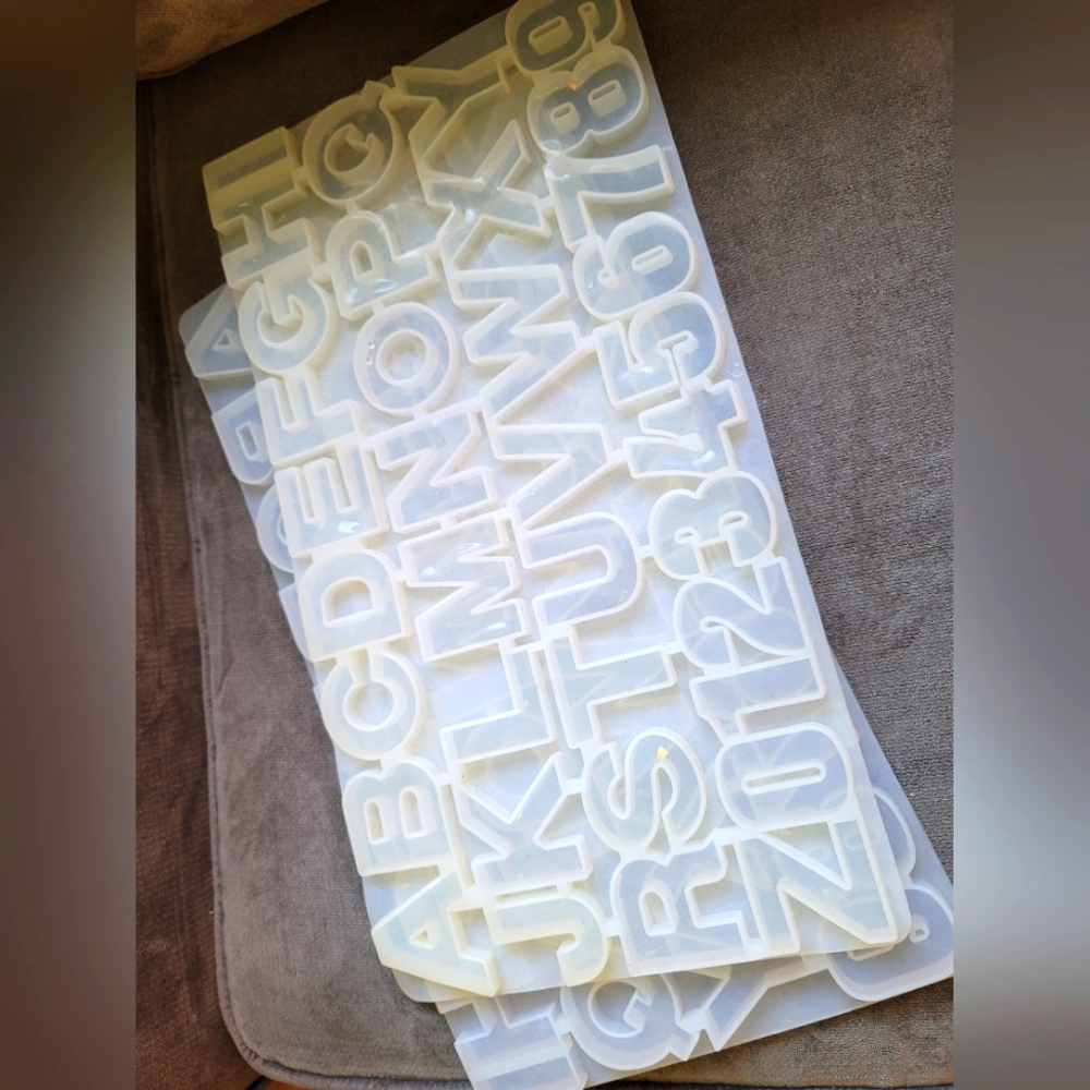 Letter Mold